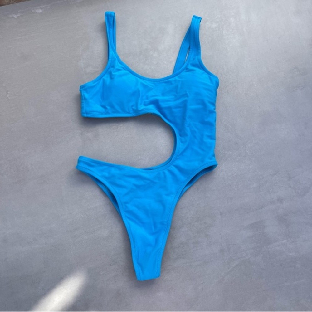One Piece Bikini
